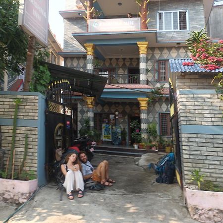 Krishna Inn Pokhara Exteriör bild