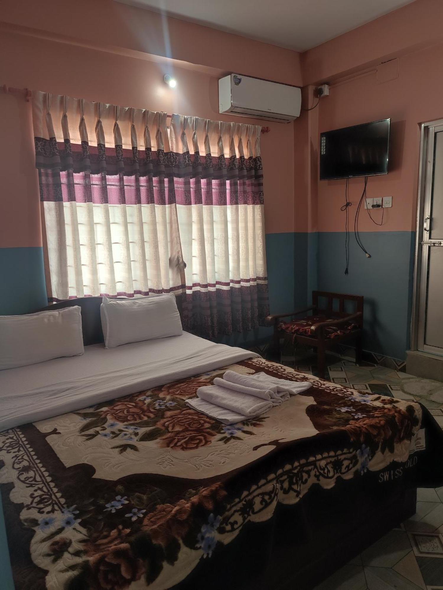 Krishna Inn Pokhara Exteriör bild