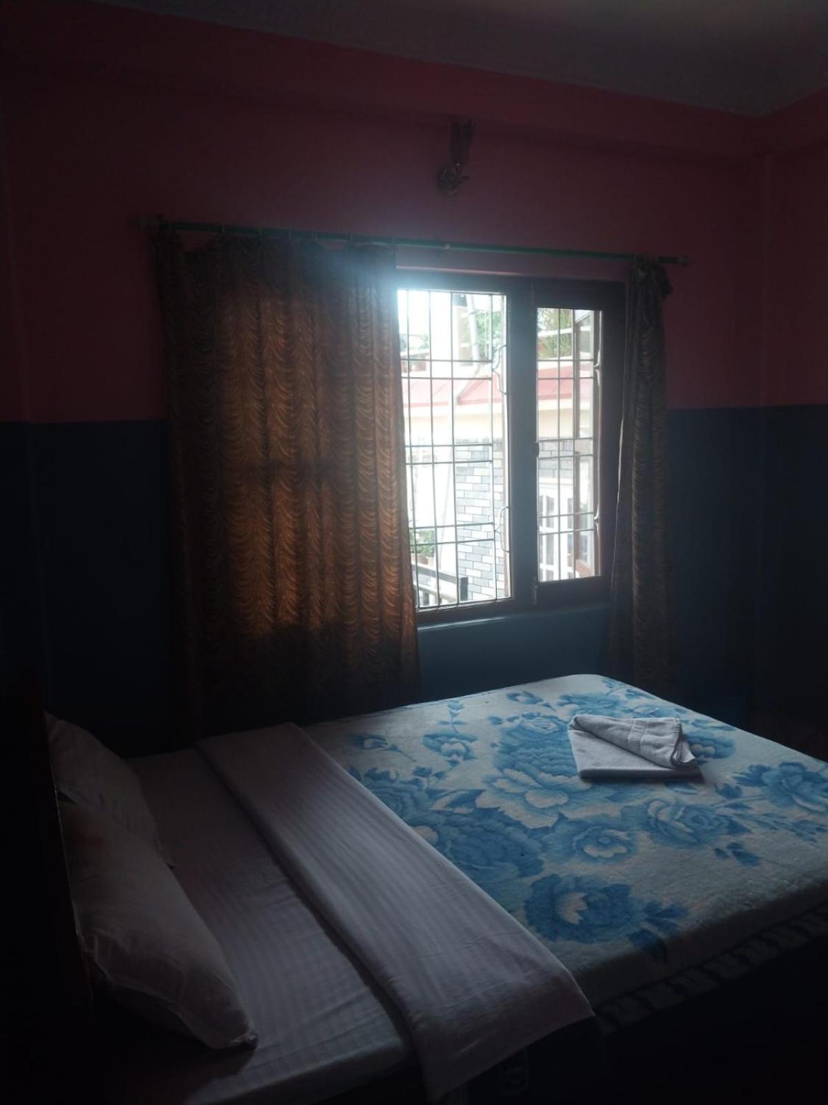 Krishna Inn Pokhara Exteriör bild